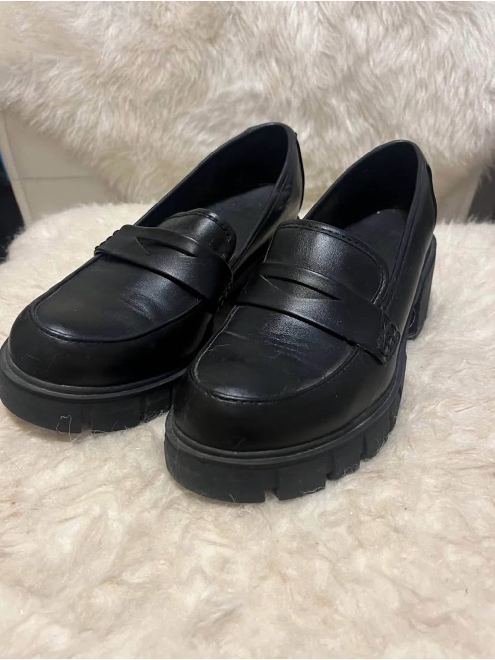 Women's Black Chunky Penny Loafers - Classic Slip-On Style